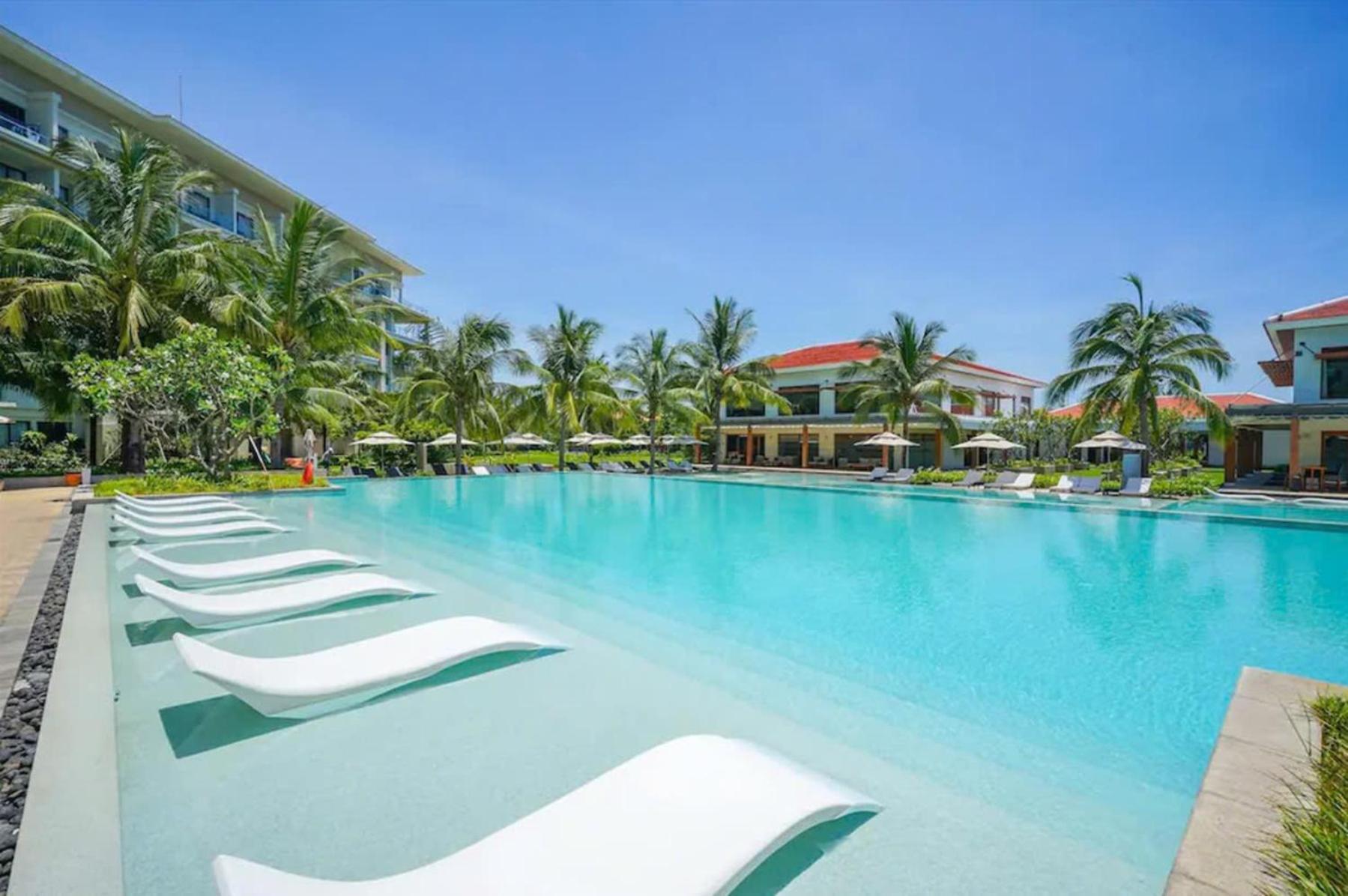 Vacation Home Ocean Villas Da Nang Buitenkant foto